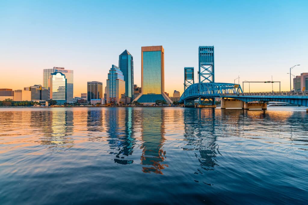 Service Areas 5 - Blue Science Pools ® - Florida AdobeStock 1112422412 - Service Areas - Blue Science Pools ® - Florida